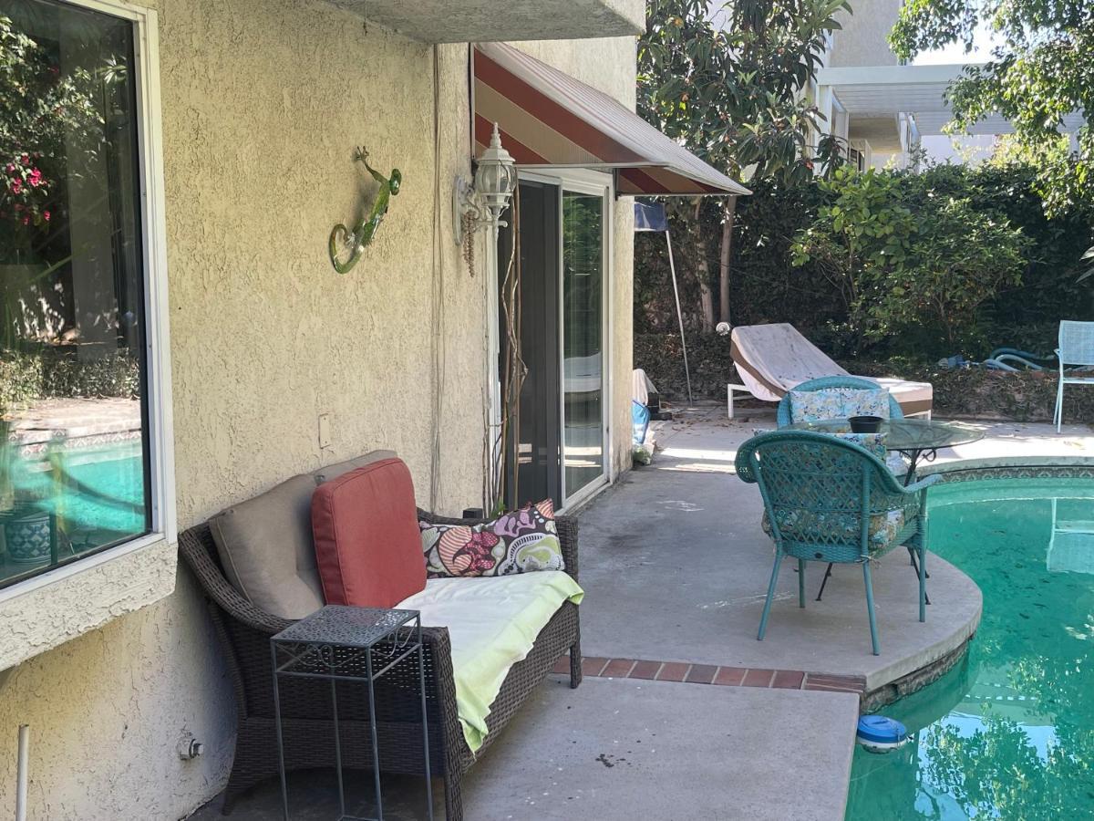 Ploy Lägenhet Monterey Park Exteriör bild